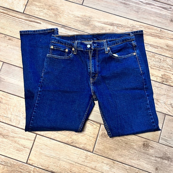 Men’s Levi’s - Picture 2 of 2